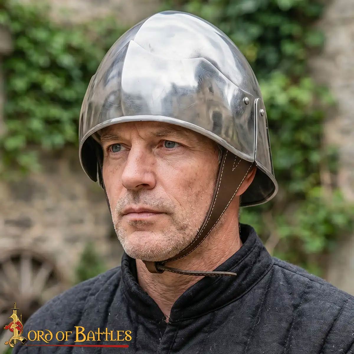 Casque de sallet bourguignon du XVe siècle avec doublure